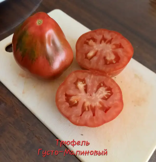 Tomaten: Трюфель густо малиновый/Trüffel tiefes Himbeerrot