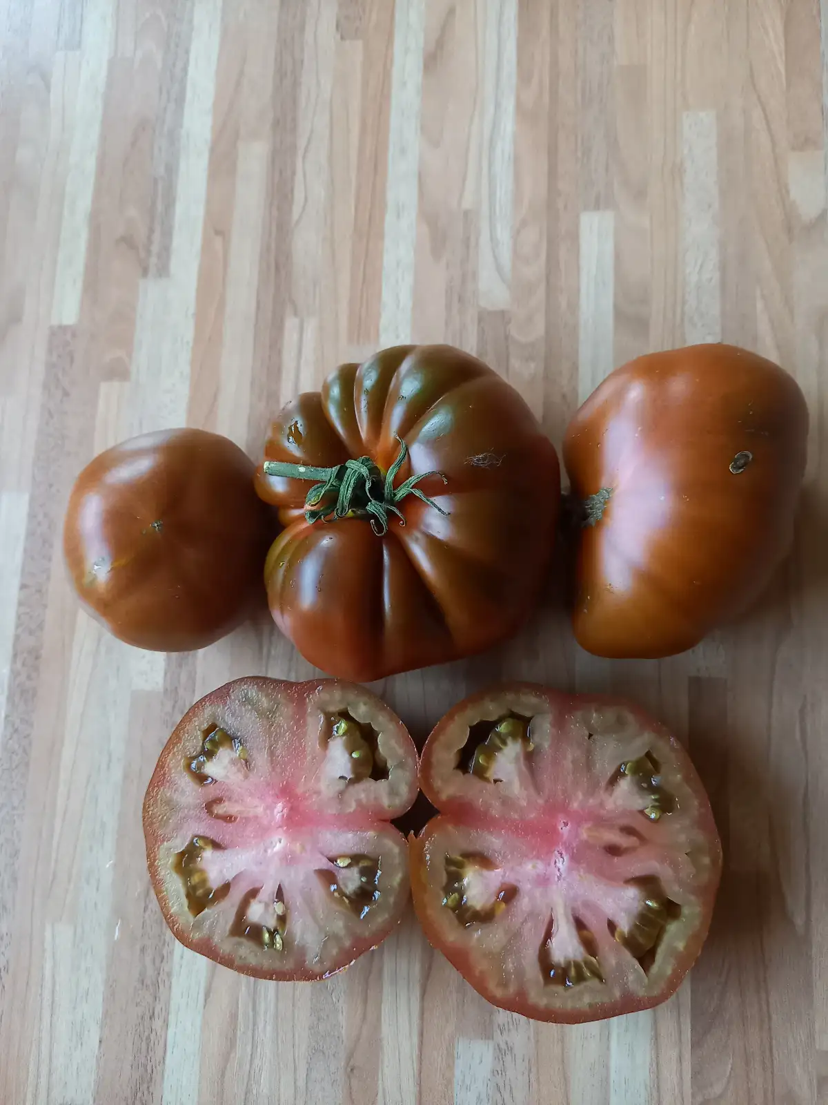 Tomaten: Brandywine Black