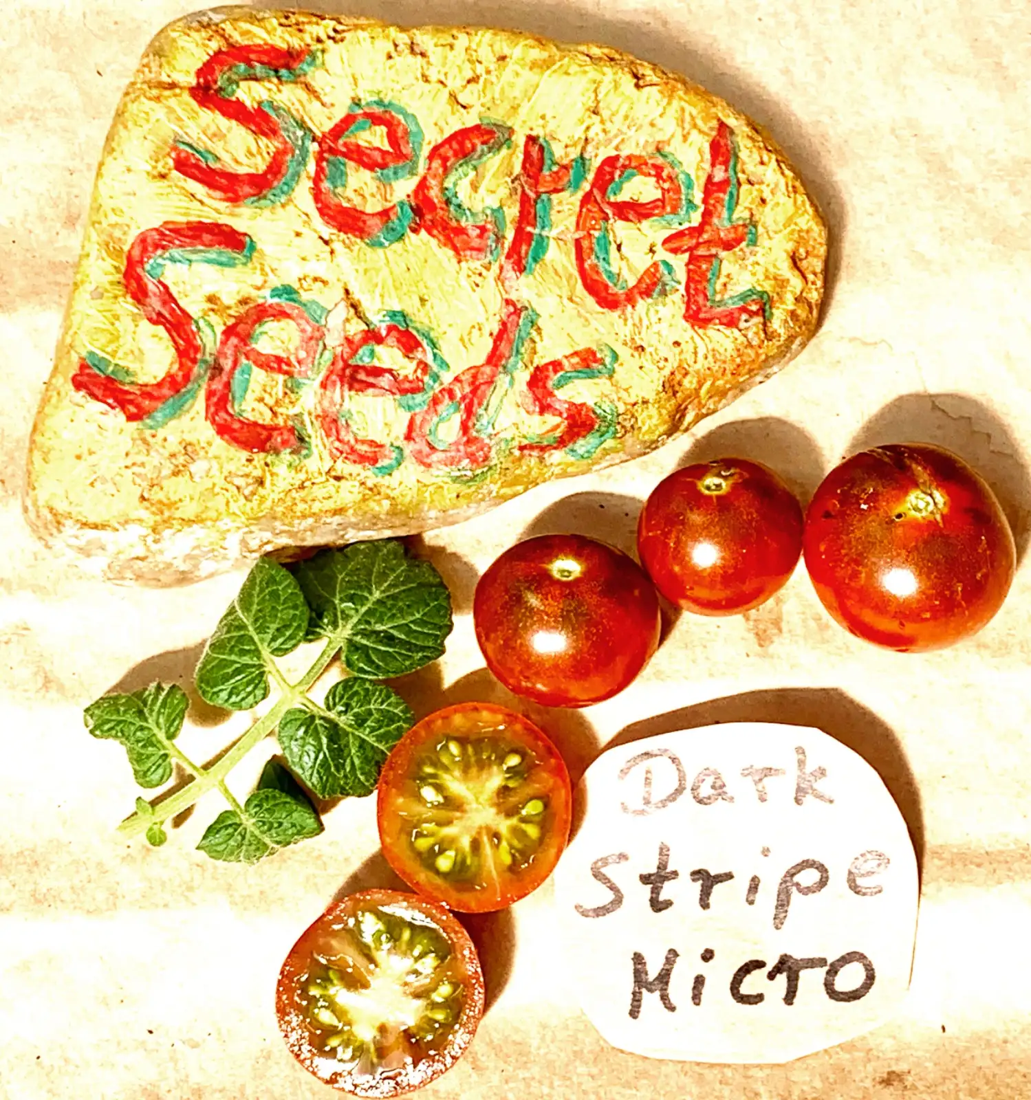 Tomaten: Dark Stripe Micro