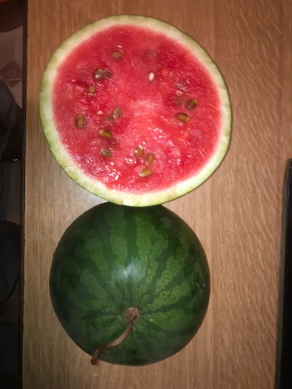 Obst: De Pinyol Vermell de Sóller / Wassermelone