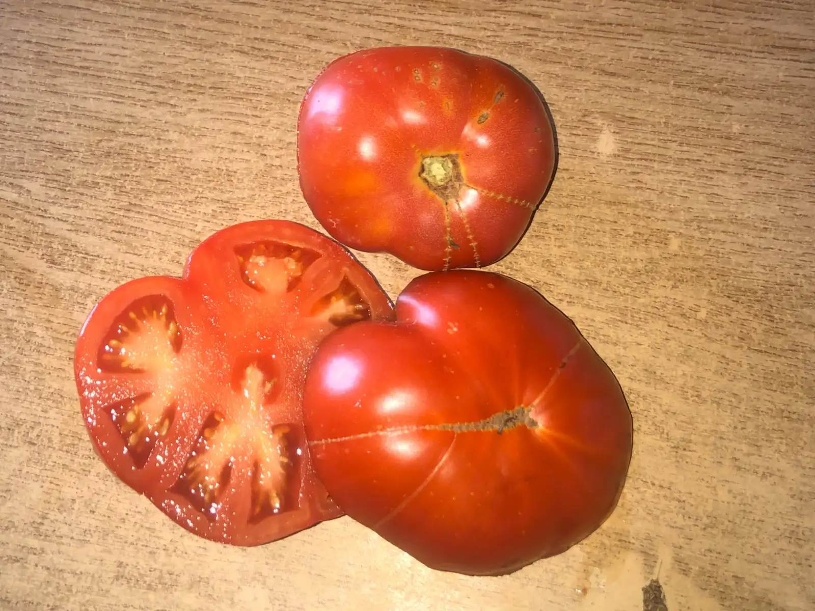 Tomaten: Mikado Krasnyi