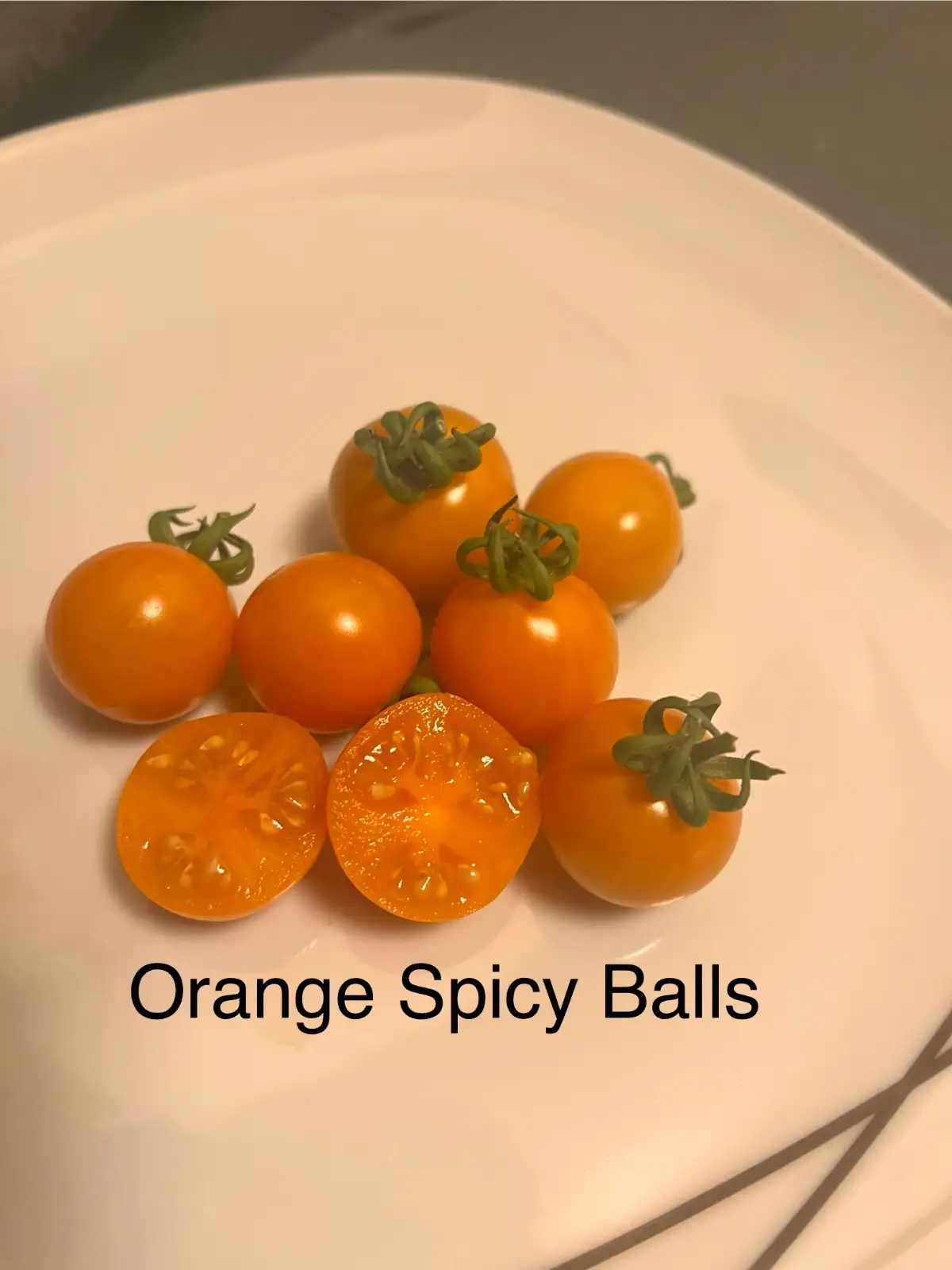 Tomaten: Orange Spicy Balls