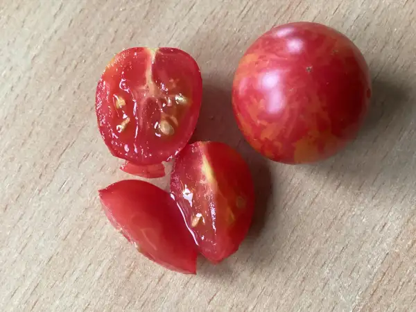 Tomaten: Raspberry Beret