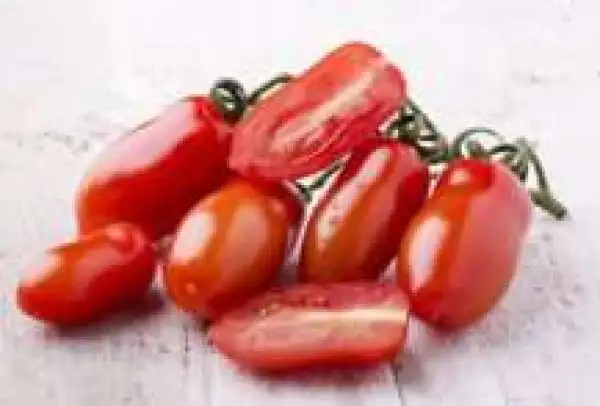 Tomaten: San Marzano Nano